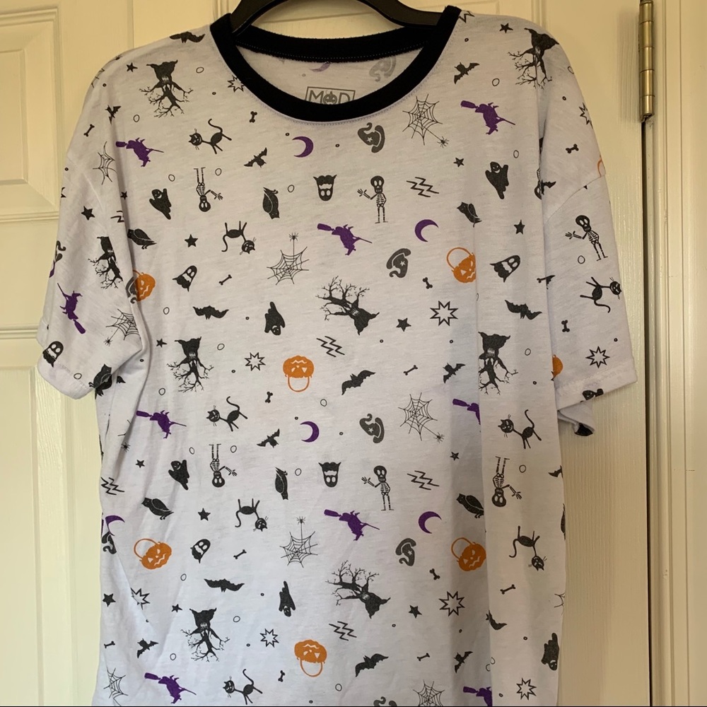 Modern Lux tee